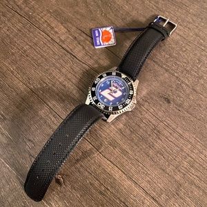 NWT Men’s NASCAR Rusty Wallace #2 Genuine Leather Black Band Silver Dial Watch
